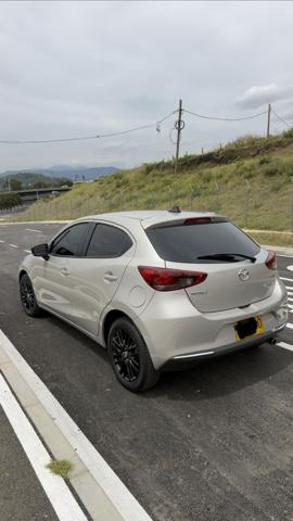 Foto Mazda 2