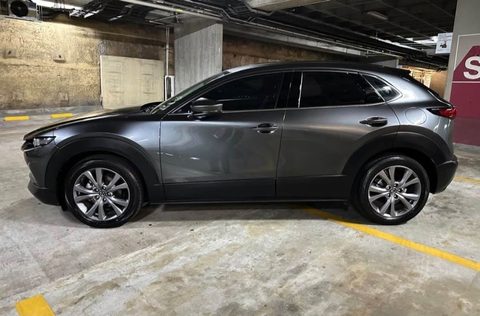 Foto Mazda CX-30