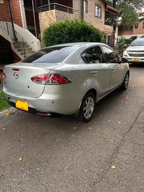 Foto Mazda 2
