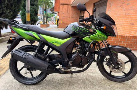 Foto Yamaha SZ-RR